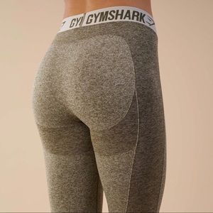 // SOLD // Gymshark legging